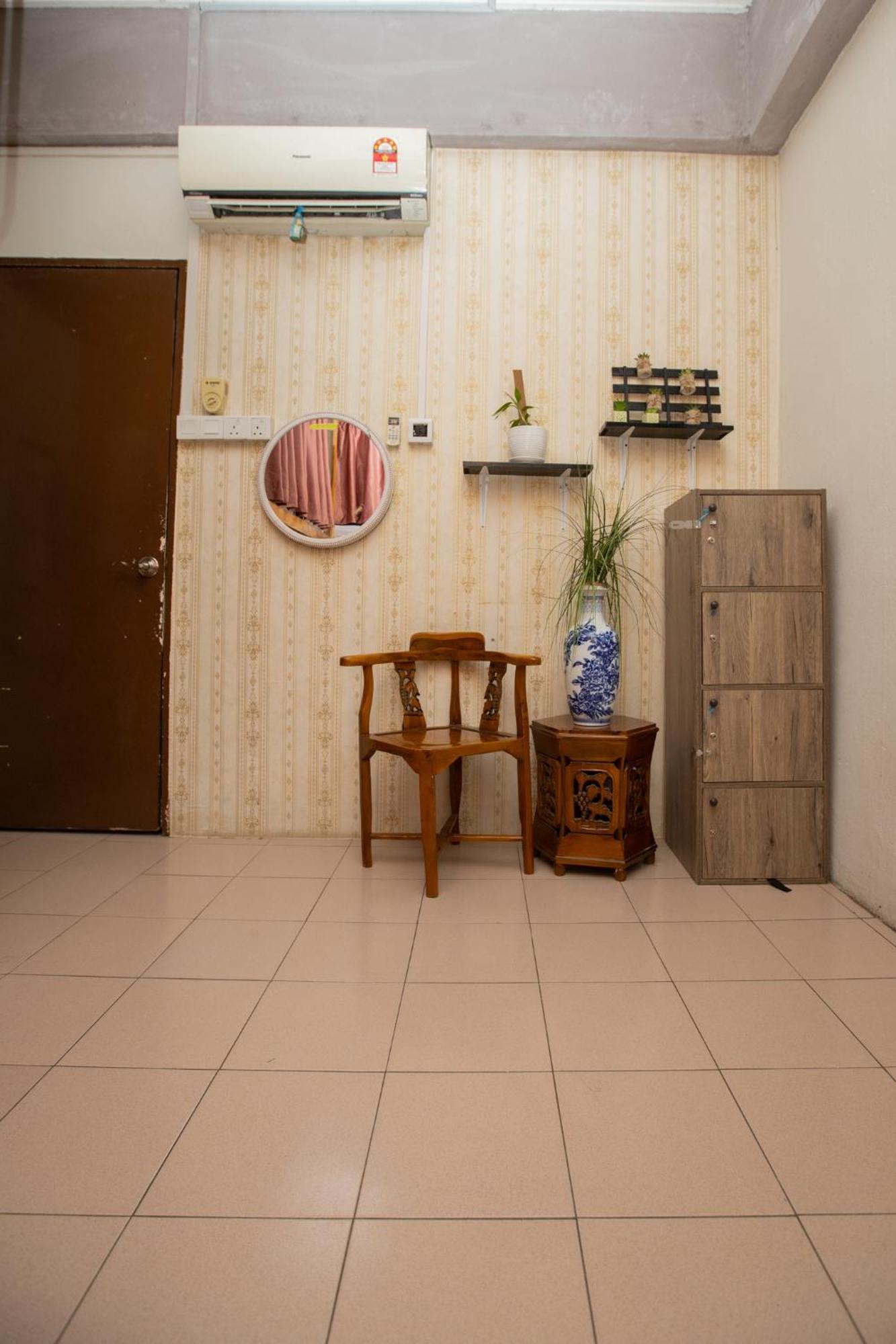 הוסטל קוטה קינבלו Escape Backpackers Kk מראה חיצוני תמונה